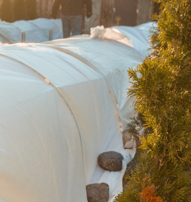 /media/393/download/solutions-agrotextiles-expertise-subrenat-zoom.jpg?v=3 SUBRENAT agrotextiles for crop protection with winter sails